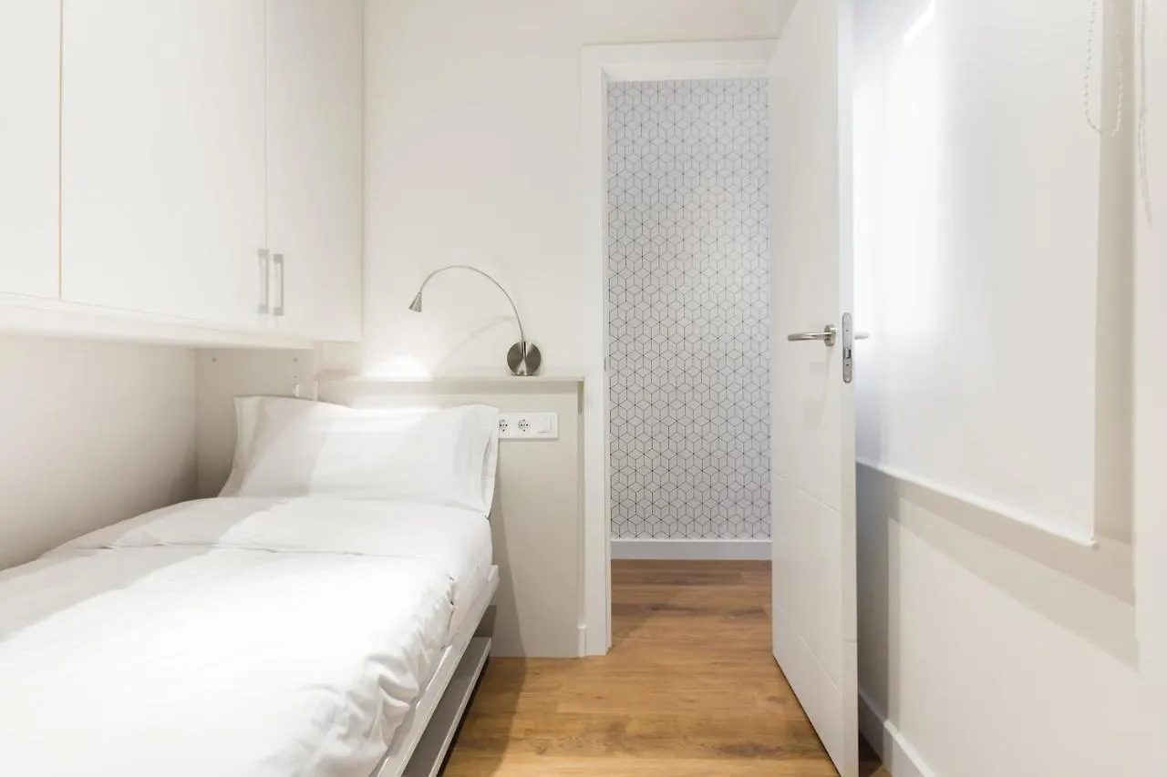 Canela Homes Barcelona Marina Apartment